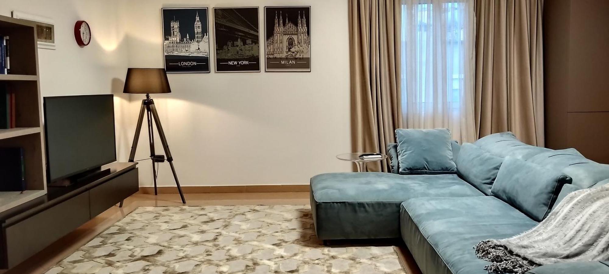 Chaplin Apartment *